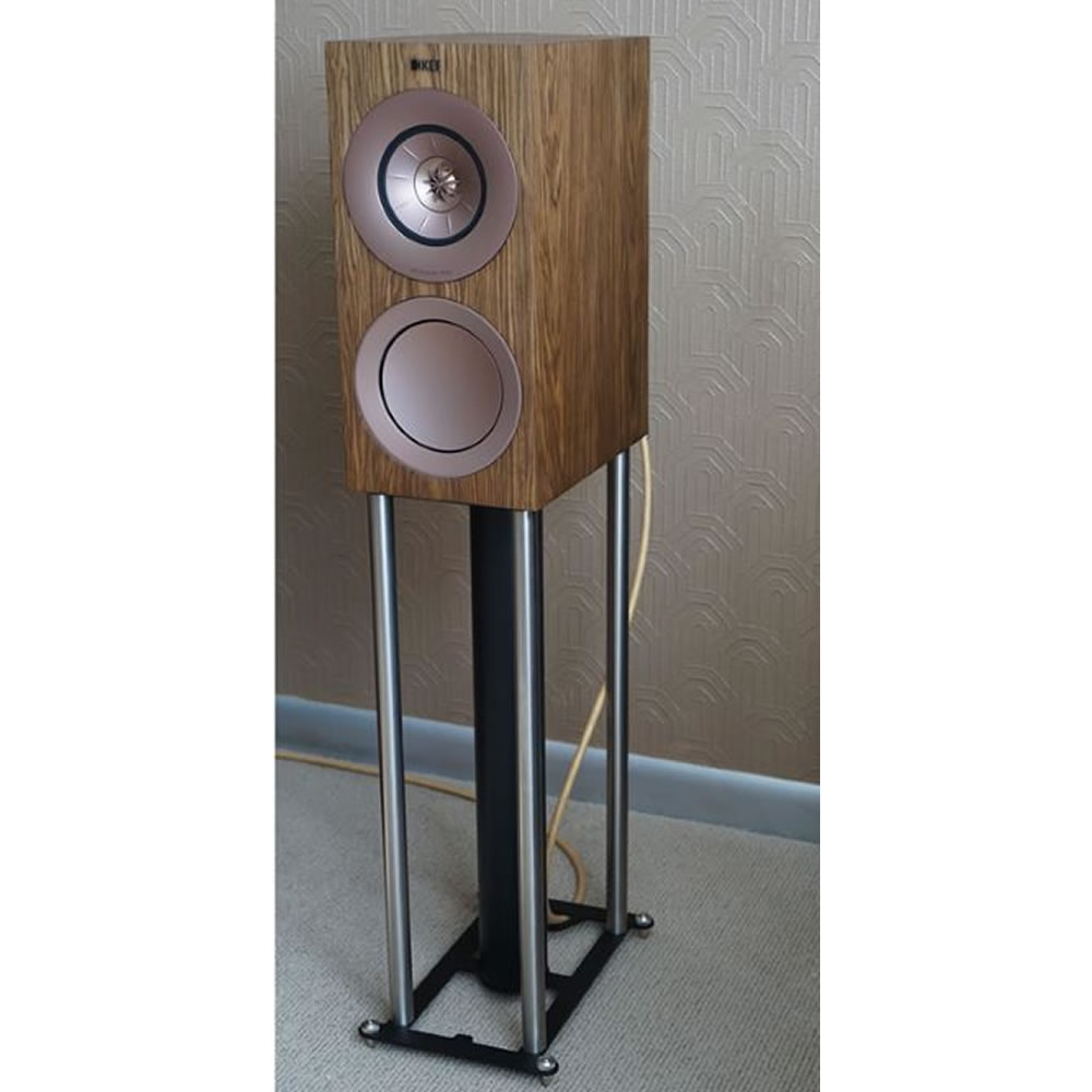 KEF R3 Speaker on Custom Design FS104 Signature XL Speaker Stand